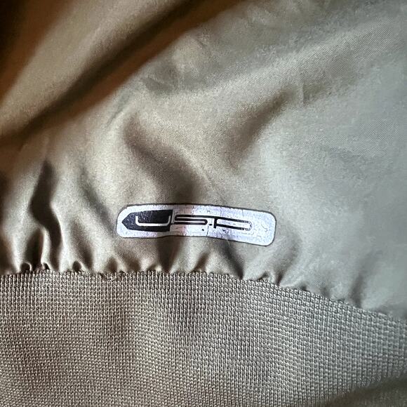 Puma Men’s Windbreaker Jacket Green Medium Athletic Running Zip-Up - Picture 8 of 8